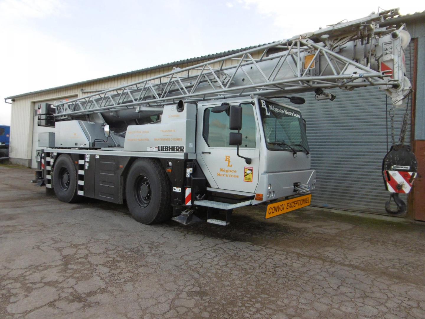 Garage poids lourds Falaise